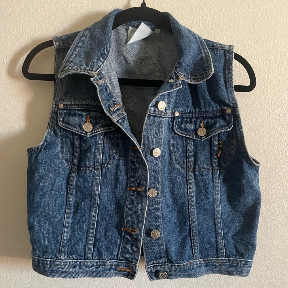 Jean Vest